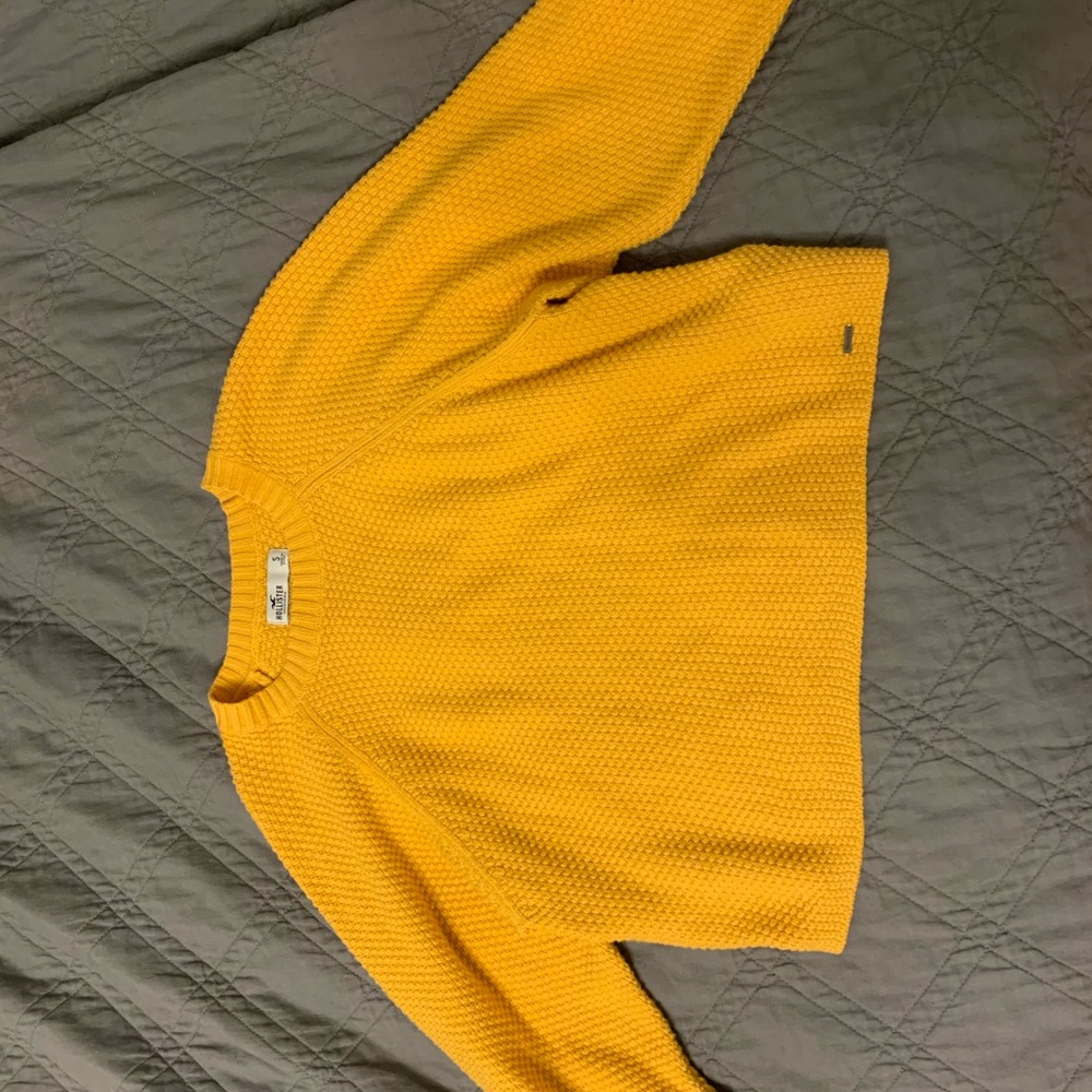 yellow sweater